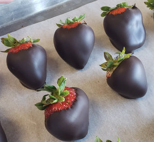 
            
                Load image into Gallery viewer, 1 LB Chocolate Covered Strawberries
            
        